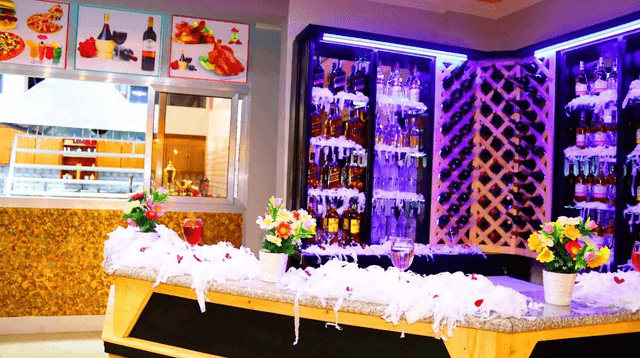 La Lumiere Fine Dining